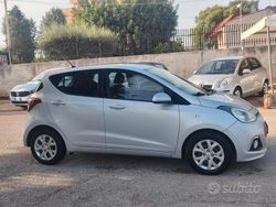 Grigio Usata 2014 Hyundai i10 Due volumi | 6300 € (Buon prezzo)