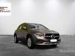 Grigio Usata 2021 Mercedes 200 Business SUV | 31.499 € (Super prezzo)