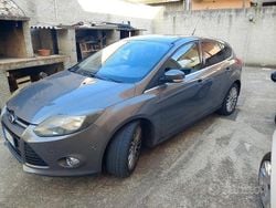 Usata 2012 Ford Focus Due volumi | 6800 € (Buon prezzo)