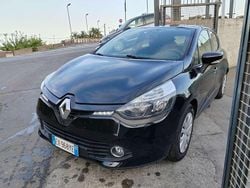Nero Usata 2015 Renault Clio IV Tre volumi | 7500 € (Buon prezzo)