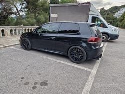 Nero Usata 2011 VW Golf VI R Due volumi | 19.990 €