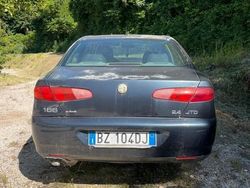 Usata 2000 Alfa Romeo 166 Tre volumi | 1000 € (Buon prezzo)