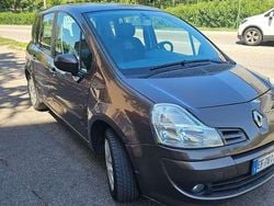 Usata 2011 Renault Modus Night&Day Monovolume | 2800 € (Buon prezzo)