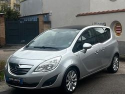 Grigio Usata 2011 Opel Meriva Monovolume | 4700 € (Buon prezzo)