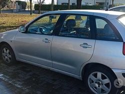 Grigio Usata 2001 Seat Ibiza Due volumi | 700 €