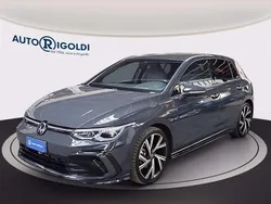 Urano grey Usata 2022 VW Golf VIII R-line Tre volumi | 24.200 € (Buon prezzo)