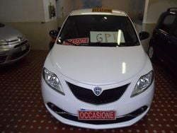Bianco Usata 2017 Lancia Ypsilon Gold Due volumi | 9000 € (Buon prezzo)