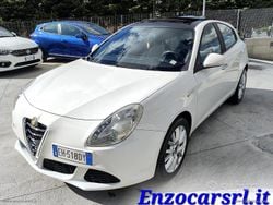 Bianco Usata 2011 Alfa Romeo Giulietta Distinctive Tre volumi | 4999 € (Ottimo prezzo)