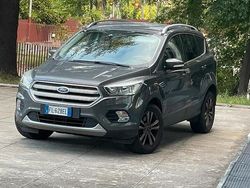 Grigio Usata 2018 Ford Kuga Titanium S SUV | 13.200 € (Buon prezzo)