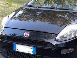 Nero Usata 2015 Fiat Punto Tre volumi | 2700 €