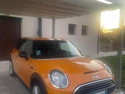 Giallo Usata 2015 Mini ONE Due volumi | 9000 € (Buon prezzo)