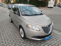 Grigio Usata 2013 Lancia Ypsilon S Due volumi | 6500 € (Buon prezzo)