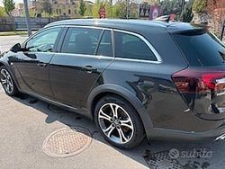 Nero Usata 2016 Opel Insignia Station wagon | 9500 € (Molto cara)