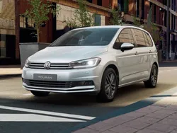 Dolomite silver metallizzato Nuova 2025 VW Touran Edition Monovolume | 37.900 €