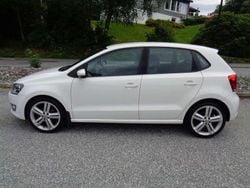 Bianco Usata 2010 VW Polo Tre volumi | 3500 € (Buon prezzo)