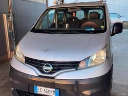 Grigio Usata 2011 Nissan Evalia Monovolume | 3000 € (Buon prezzo)