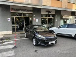 Nero metallizzato Usata 2015 Ford Fiesta Due volumi | 5700 € (Ottimo prezzo)
