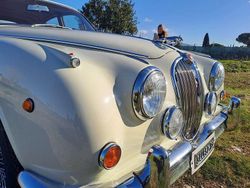 Bianco Usata 1960 Jaguar MK II Tre volumi | 29.000 €