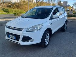 Bianco Usata 2013 Ford Kuga SUV | 8900 € (Buon prezzo)