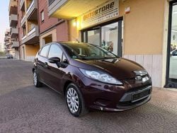 Bordeoux Usata 2011 Ford Fiesta Titanium Tre volumi | 5990 € (Buon prezzo)
