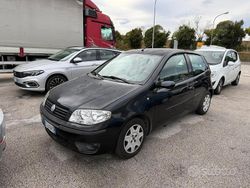 Usata 2004 Fiat Punto Dynamic Due volumi | 1999 € (Buon prezzo)