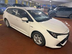 Bianco Usata 2021 Toyota Corolla Business Edition Station wagon | 18.900 € (Buon prezzo)