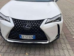 Bianco Usata 2021 Lexus UX Business Edition SUV | 20.000 € (Buon prezzo)