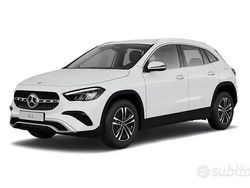 Bianco Usata 2021 Mercedes E250 Monovolume | 33.500 €