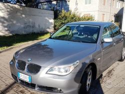 Grigio Usata 2004 BMW 525 Tre volumi | 4400 € (Buon prezzo)