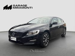 Nero Usata 2018 Volvo V60 Momentum Station wagon | 13.890 € (Super prezzo)