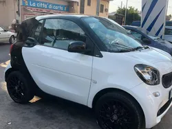 Usata 2015 Smart ForTwo Coupé Due volumi | 9600 € (Buon prezzo)