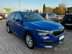 Blu/azzurro Usata 2021 Skoda Kamiq SUV | 15.500 € (Buon prezzo)