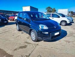 Nero Usata 2023 Fiat Panda S Tre volumi | 10.700 € (Buon prezzo)