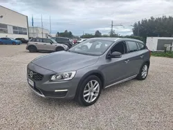 Other Usata 2017 Volvo V60 CC Plus Station wagon | 17.000 € (Buon prezzo)
