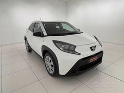 Super white Usata 2024 Toyota Aygo X Active SUV | 14.900 € (Buon prezzo)