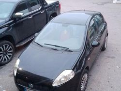 Nero Usata 2005 Fiat Grande Punto Due volumi | 1400 € (Buon prezzo)