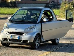 Grigio Usata 2009 Smart ForTwo Coupé Passion Due volumi | 4000 € (Buon prezzo)