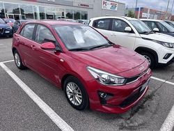 Rosso Usata 2022 Kia Rio Due volumi | 13.950 € (Buon prezzo)