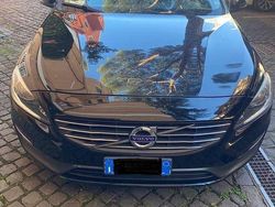 Nero Usata 2013 Volvo V60 Momentum Station wagon | 7150 € (Buon prezzo)