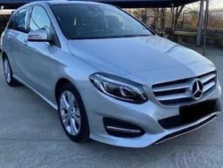 Grigio Usata 2017 Mercedes B180 Executive Monovolume | 15.500 € (Cara)