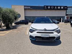 Bianco Usata 2023 Citroën e-C4 Shine Tre volumi | 26.900 € (Molto cara)