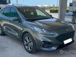 Grigio Usata 2020 Ford Kuga ST-Line X SUV | 19.900 € (Buon prezzo)