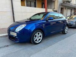 Blu Usata 2010 Alfa Romeo MiTo Distinctive Due volumi | 4990 € (Molto cara)