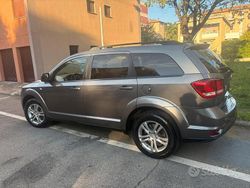 Grigio Usata 2013 Fiat Freemont SUV | 5400 € (Buon prezzo)