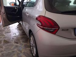 Argento Usata 2018 Peugeot 208 Due volumi | 8000 € (Ottimo prezzo)