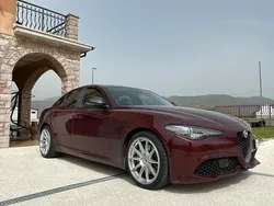 Usata 2017 Alfa Romeo Giulia Veloce Tre volumi | 23.000 € (Buon prezzo)