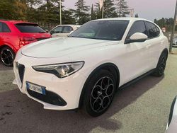 Bianco Usata 2018 Alfa Romeo Stelvio Super SUV | 17.990 € (Buon prezzo)