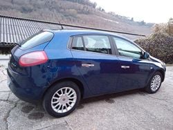 Blu Usata 2007 Fiat Bravo Due volumi | 950 € (Buon prezzo)