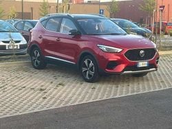 Rosso Usata 2022 MG ZS Comfort Tre volumi | 16.000 € (Molto cara)