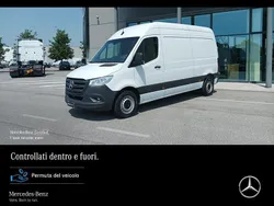 Bianco Usata 2023 Mercedes Sprinter Furgone | 37.820 € (Cara)